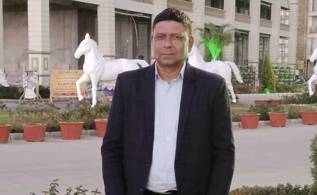 Naresh Saroya - Life Coach